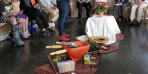 senfkorn-STADTteilMISSION: Ladengottesdienst, Ostern 2024